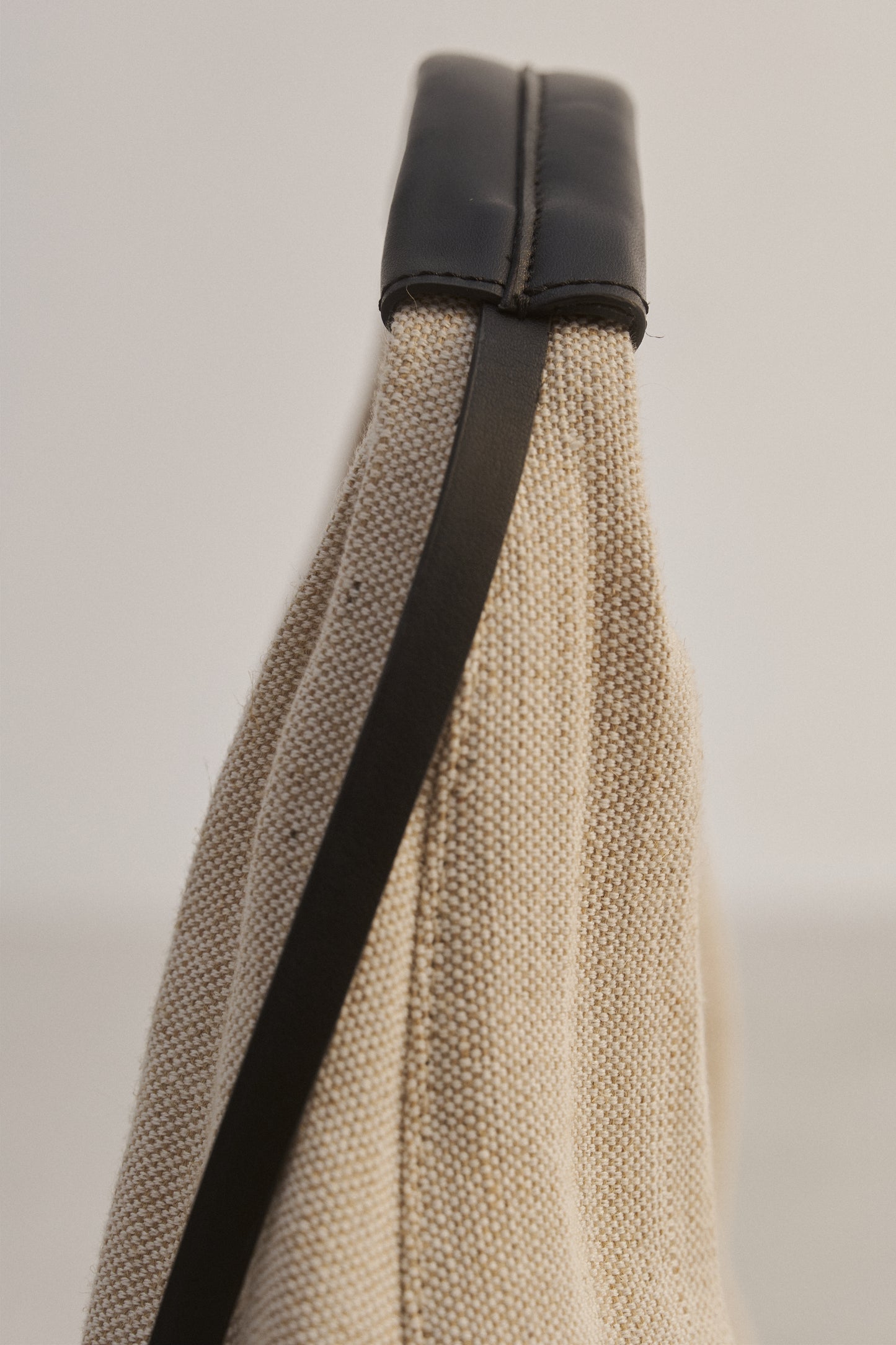 Luna Hobo Bag 46