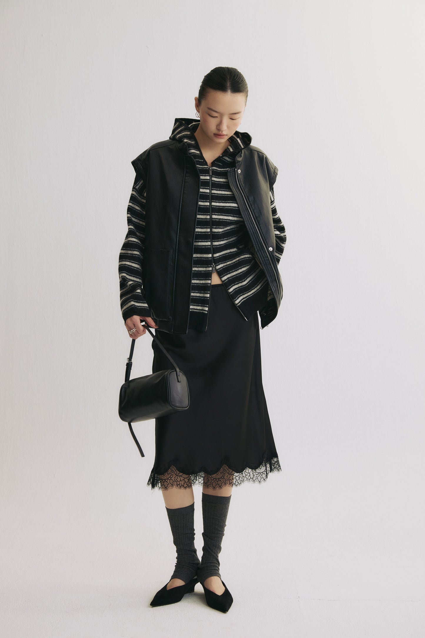 藝術生羊毛連帽毛衣