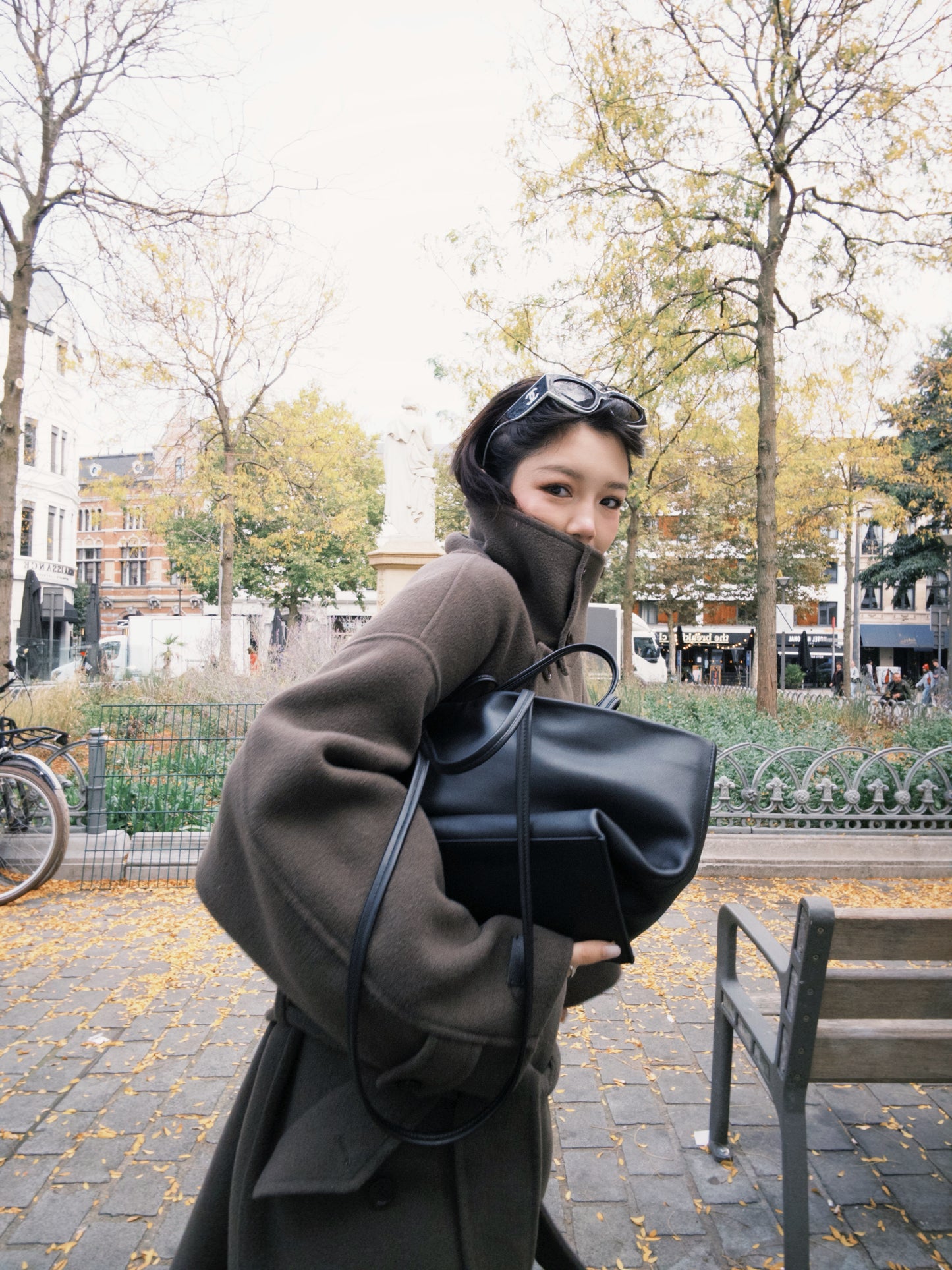 Minimalist Leather Tote