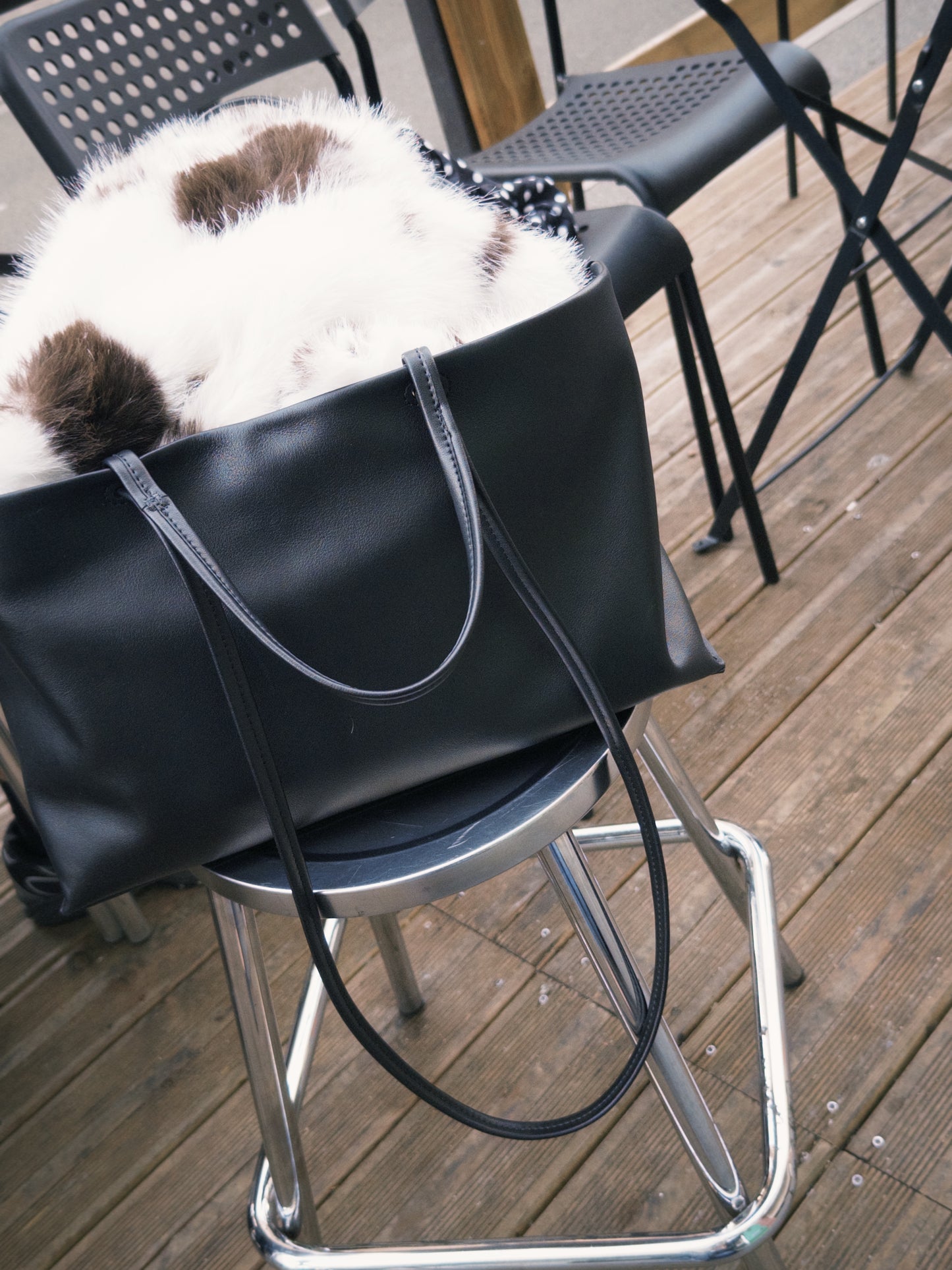 Minimalist Leather Tote