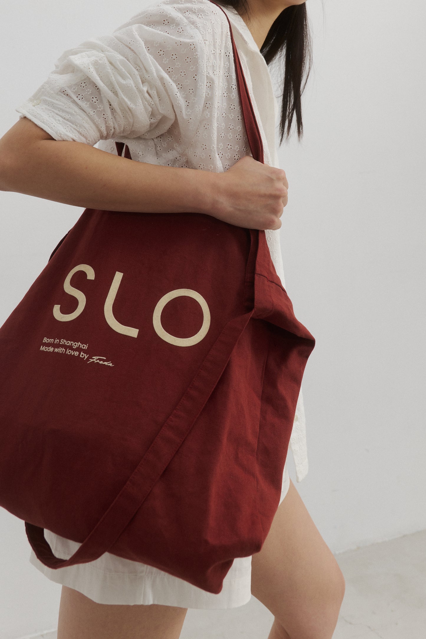 Slo Everyday Tote Bag