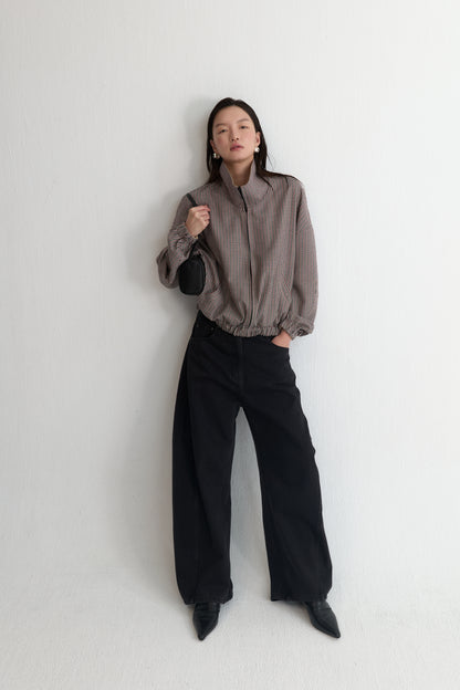 Washed black curved leg jeans with high waist fit