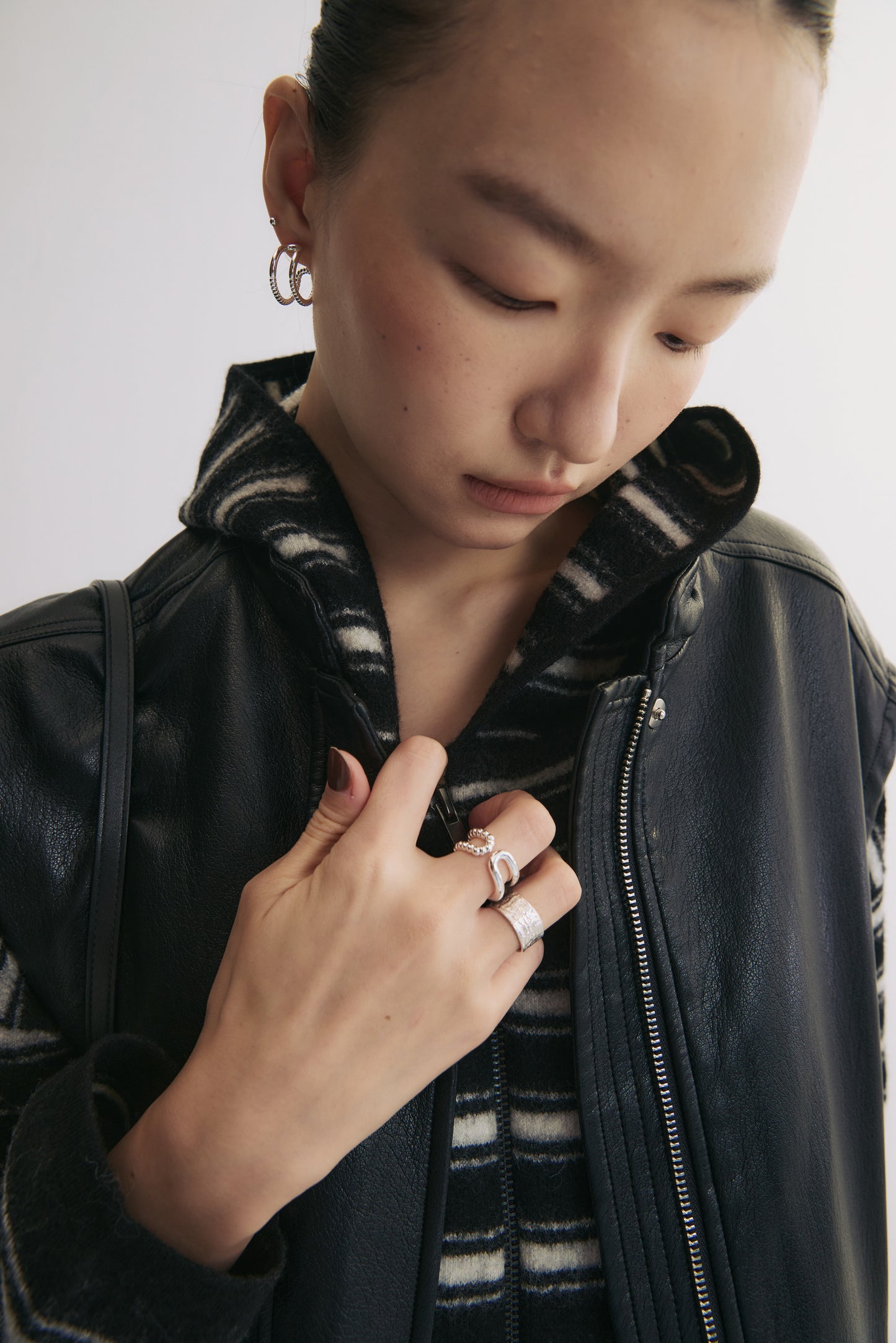 LINE Layered Micro-Bead Open Ring