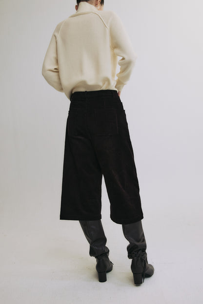Nara Corduroy Cropped Pants