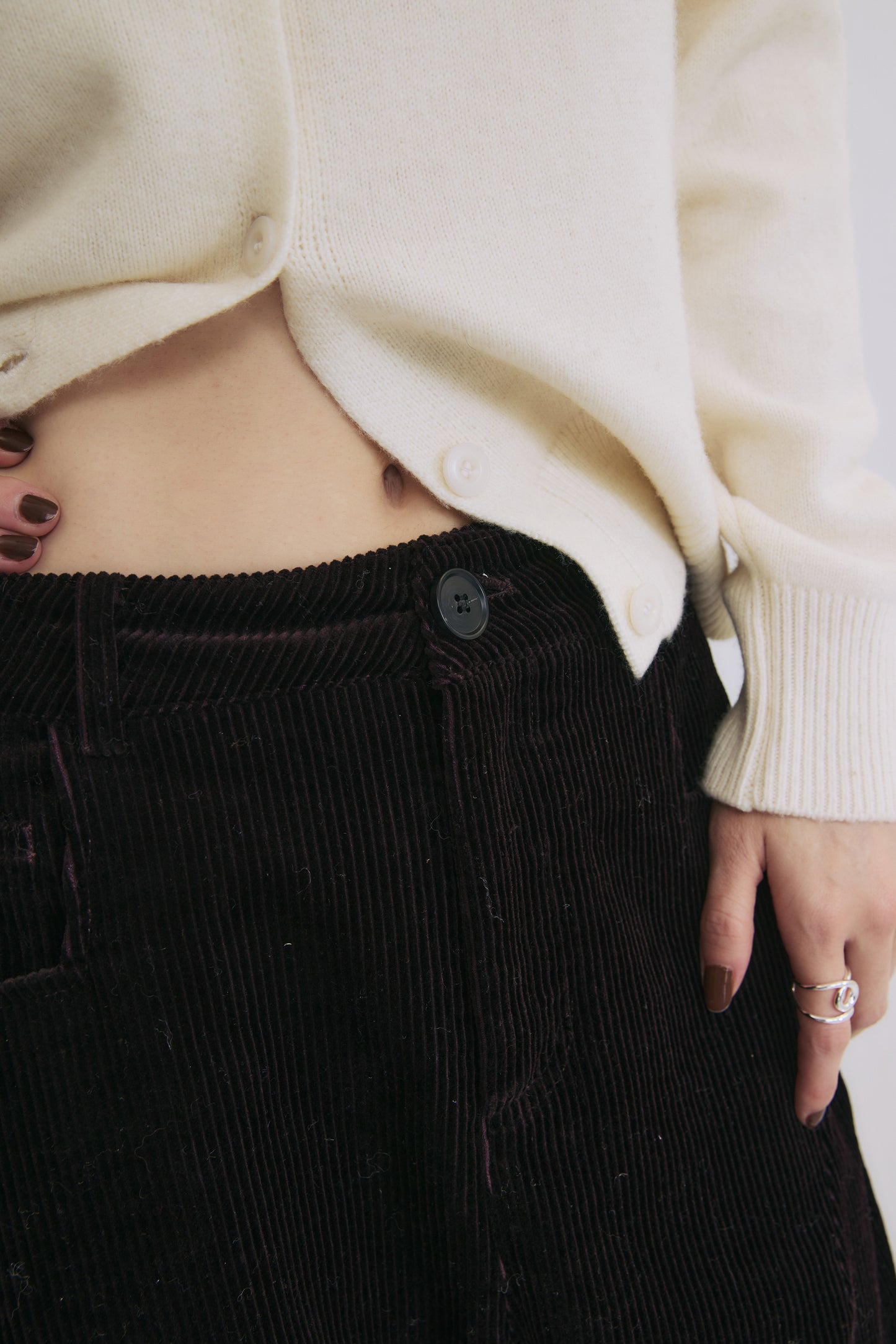 Nara Corduroy Cropped Pants