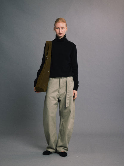The Essential Seamless Merino Turtleneck