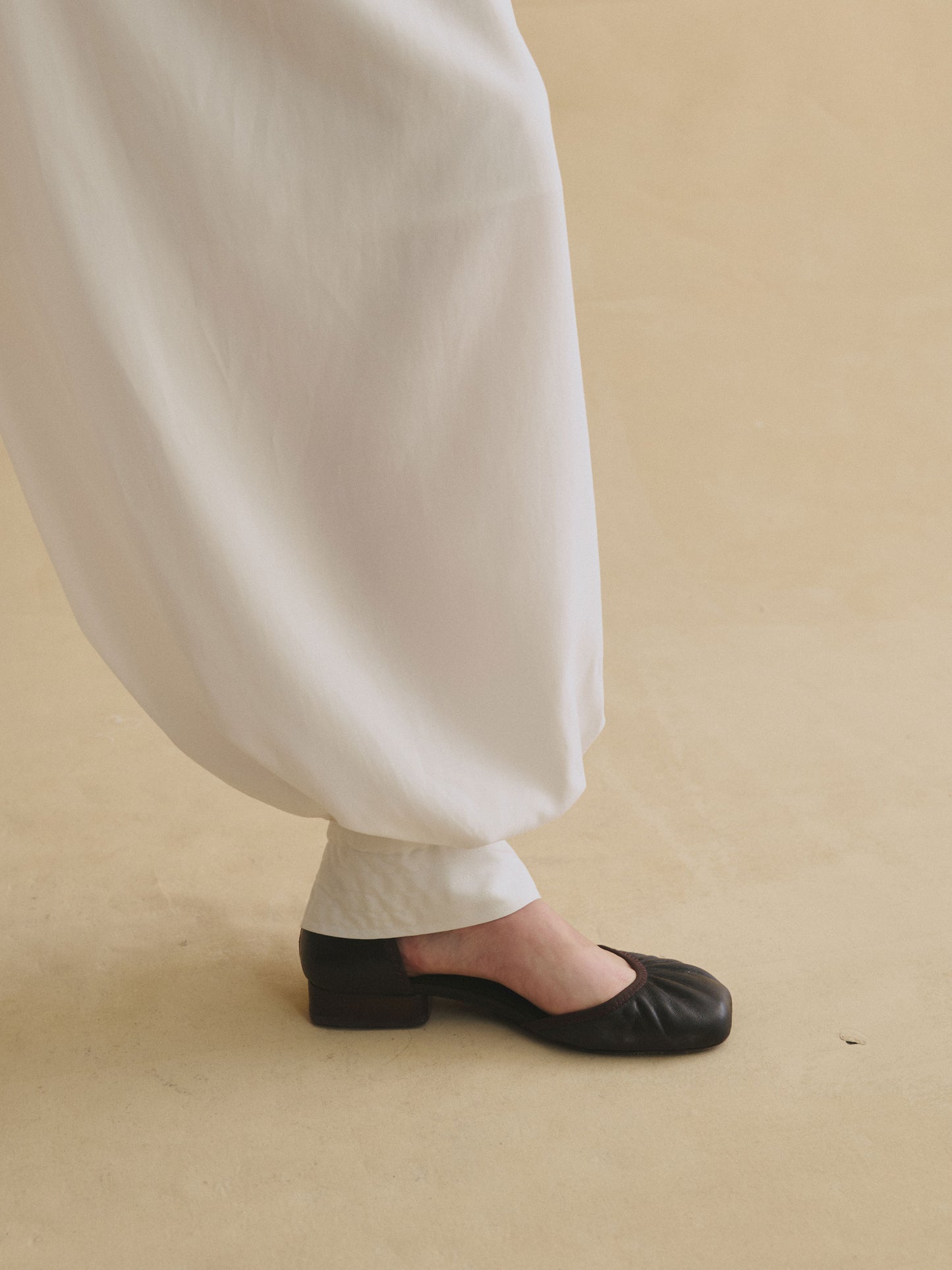 Blanche White Balloon Pants