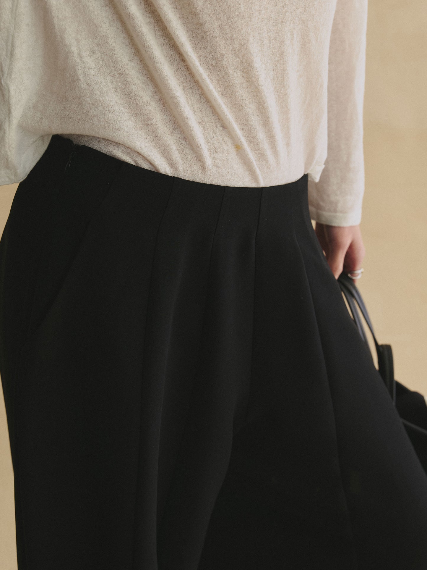 Black Nouveau Balloon Pants