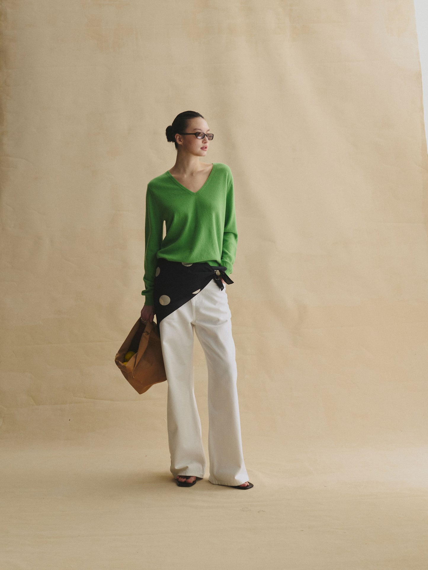 「曠野調色盤」美利奴羊毛 V 領針織衫