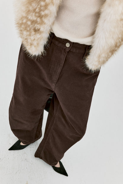 Structured Horseshoe Jeans