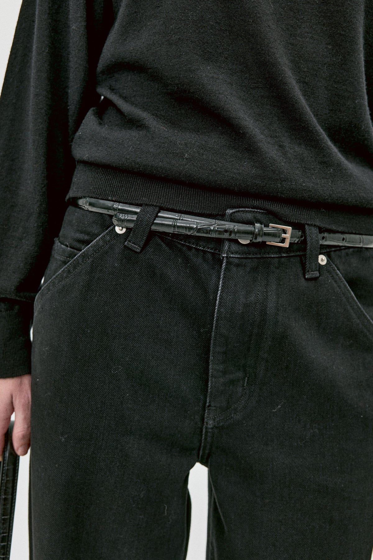 The SLO Minimal Leather Belt