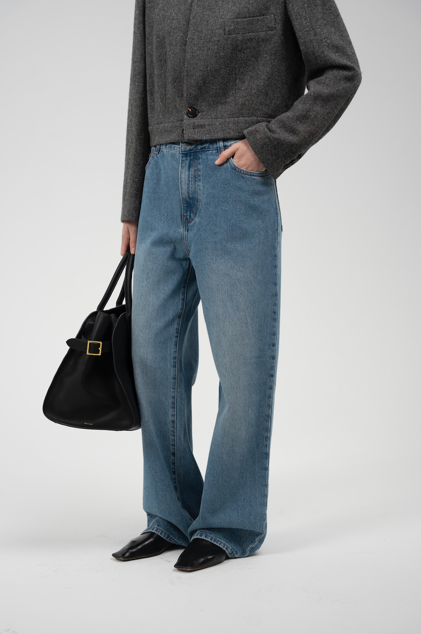 Baggy Wide-Leg Jeans