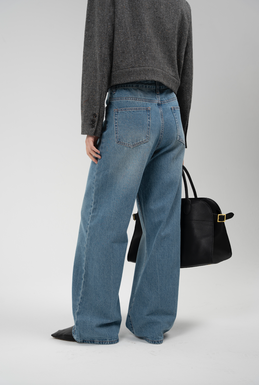 Baggy Wide-Leg Jeans