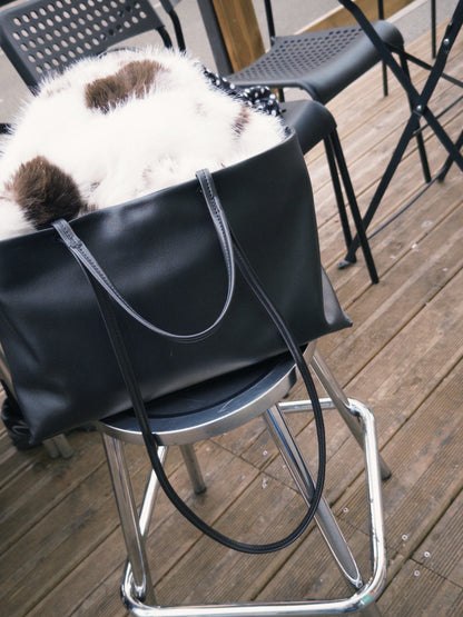 Minimalist Leather Tote